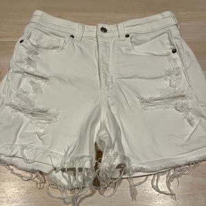 American Eagle Mom short